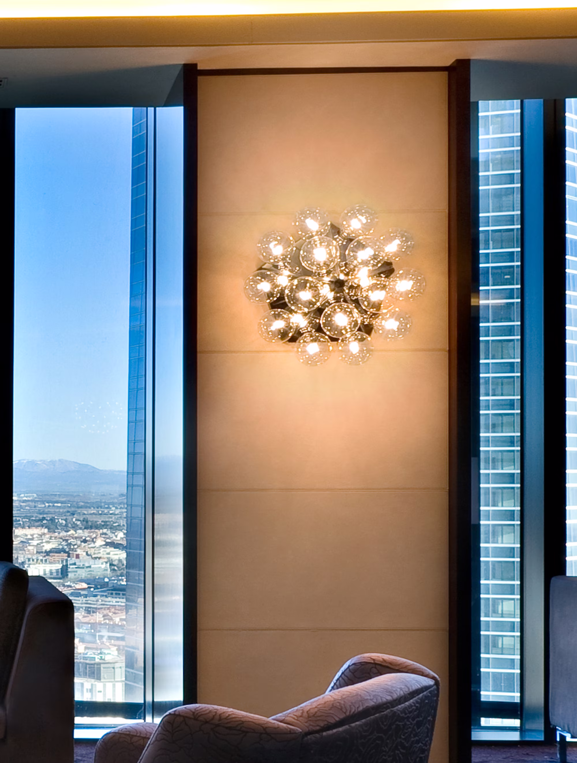 Taraxacum 88 Wall/Ceiling view 3