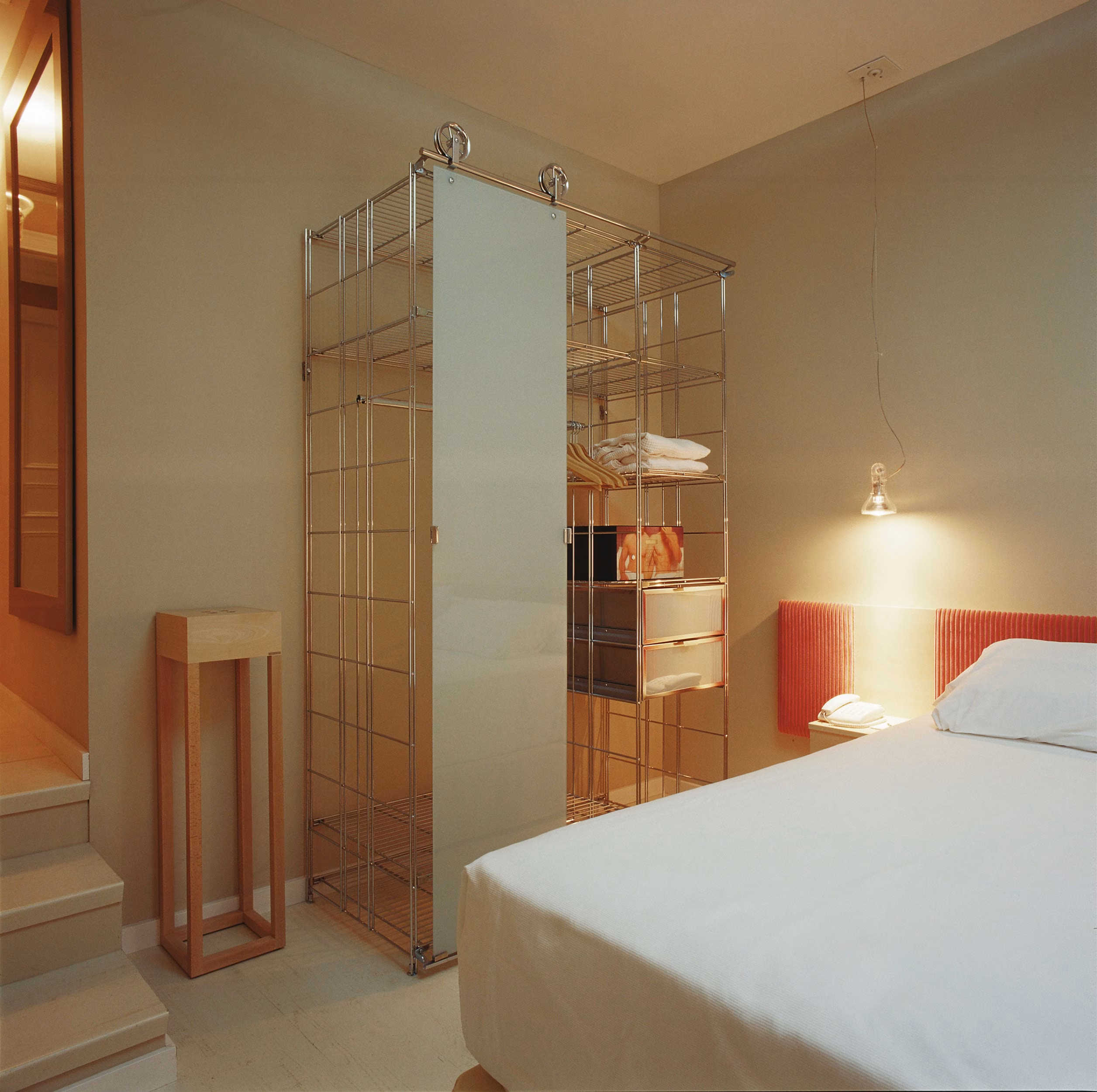 Atlas Pendant view 3