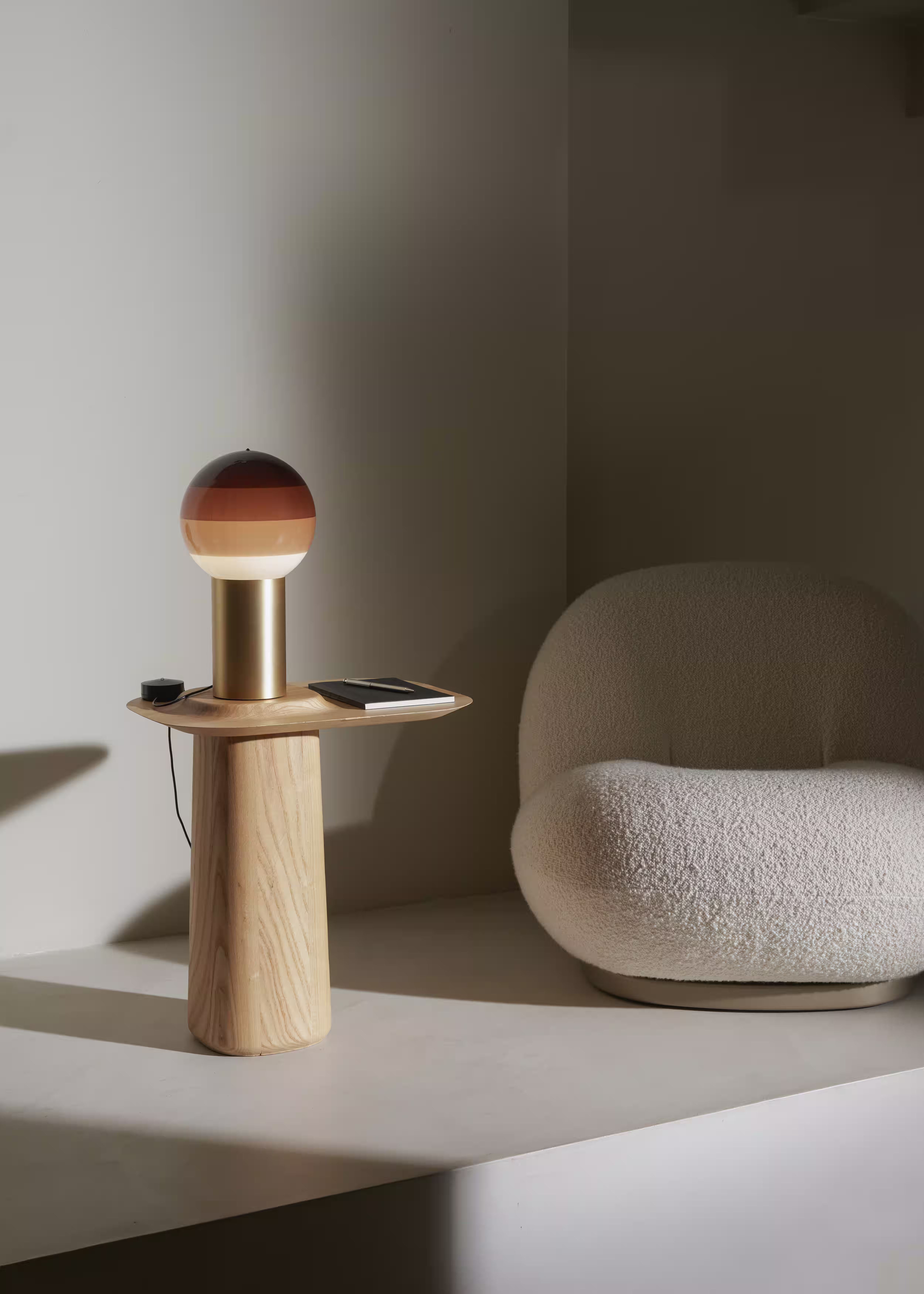 Dipping Light Table view 3