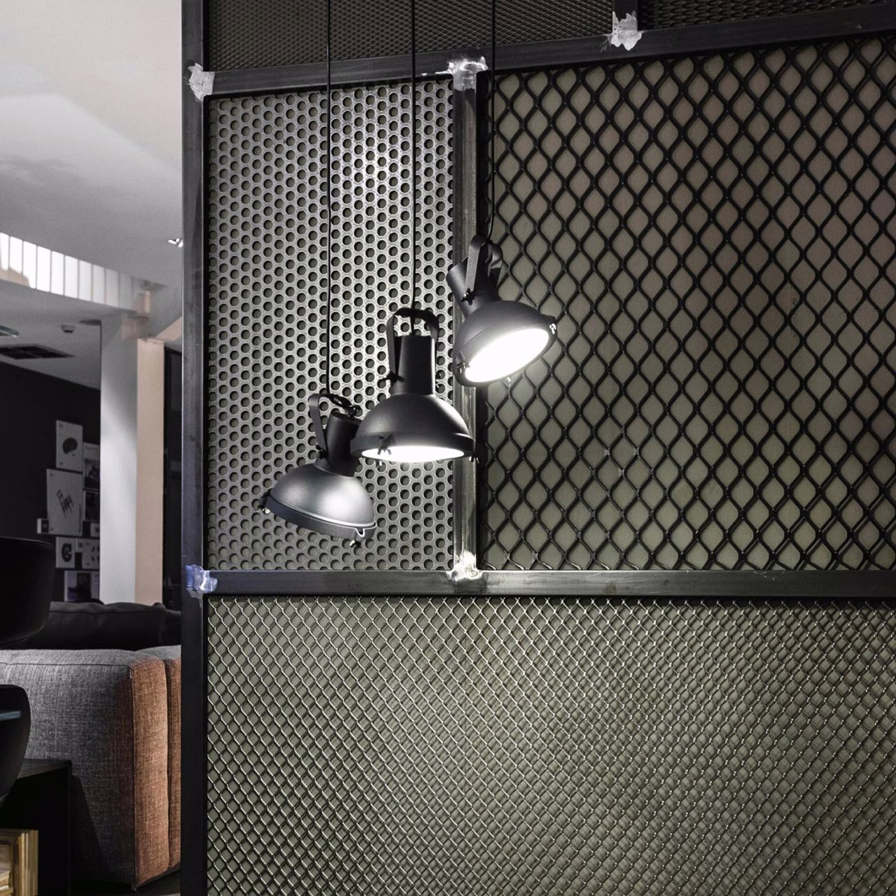 Projecteur 165 Pendant view 2
